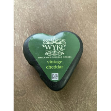  Cheddar vintage "heart" in wax 100 g